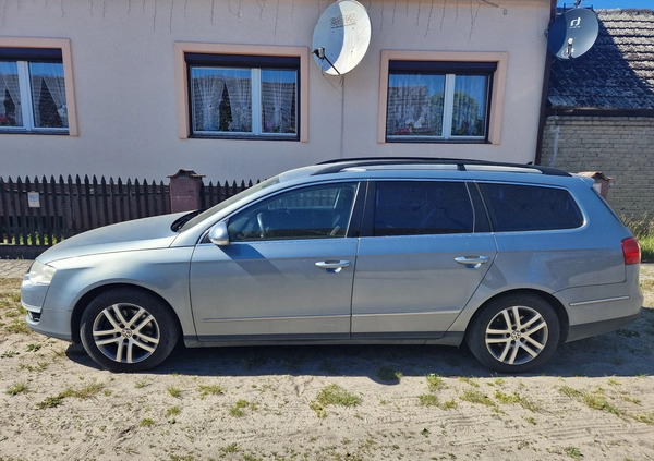 Volkswagen Passat cena 11000 przebieg: 382000, rok produkcji 2009 z Koluszki małe 137